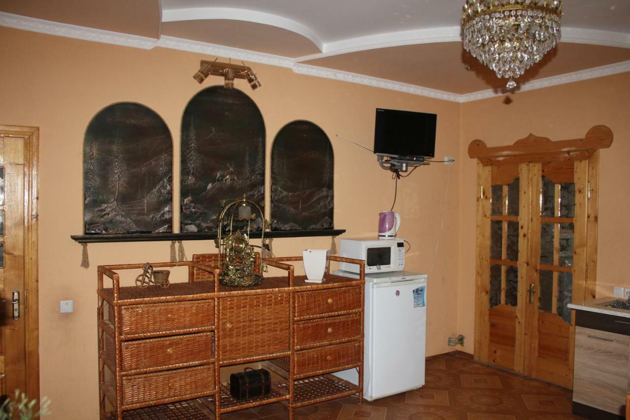 Золото Карпат Villa Jaremtsje Buitenkant foto